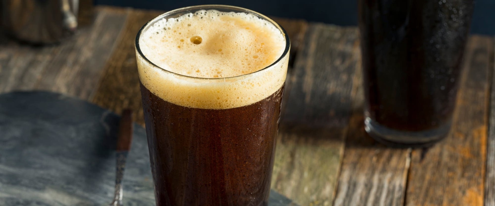 What makes nitro cold brew creamy?