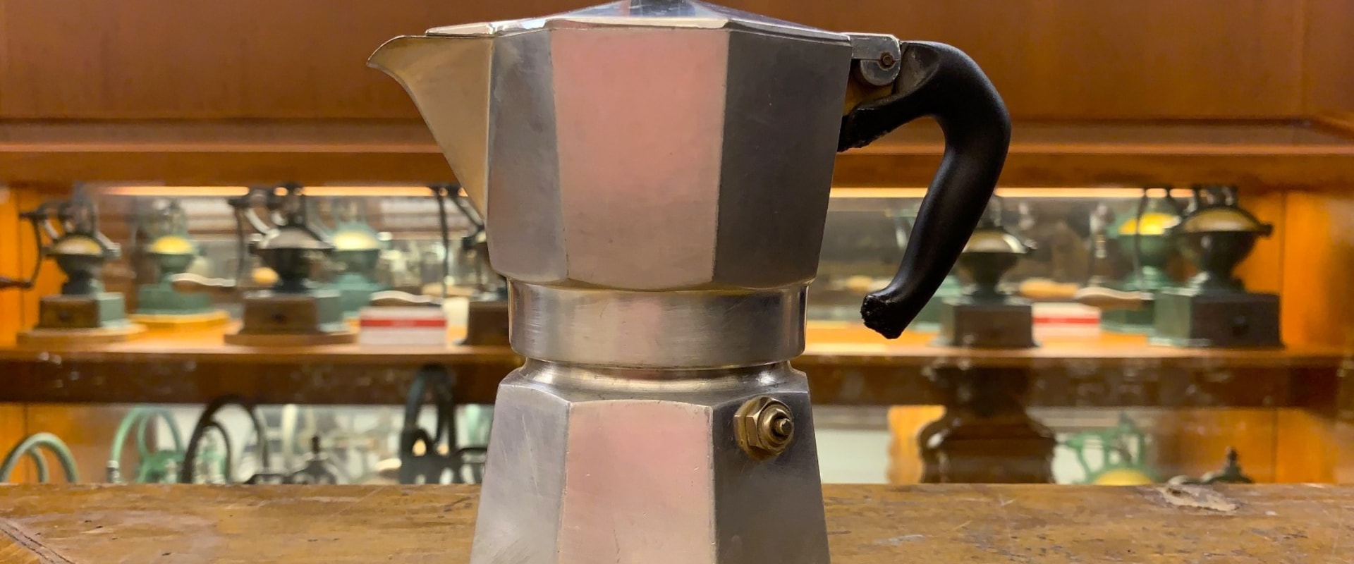 Who Invented the Coffee Maker? A Historical Overview