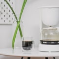 What is the better mixture of cleaning solution to be used in cleaning a coffee maker?