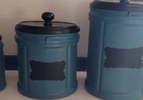 30 Ingenious Ideas to Reuse Empty Folgers Coffee Containers